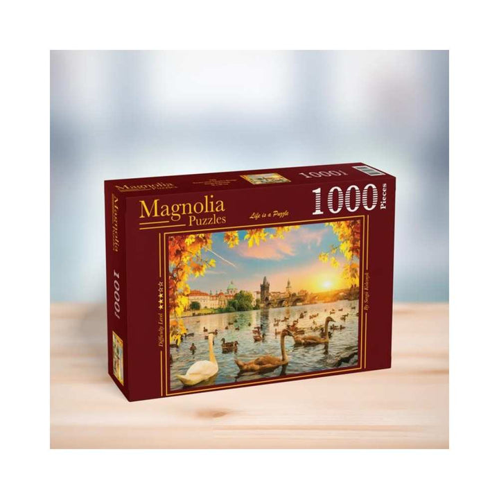 Cygnes près du pont Charles (1000 pcs) CASSE-TÊTE - 1000 morceaux