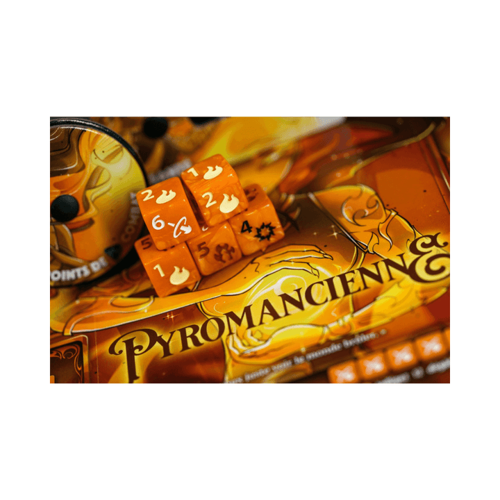 Dice Throne Sais. 1 - Pyromancien contre Voleur de l'ombre (FR) JEUX - Jeux de cartes