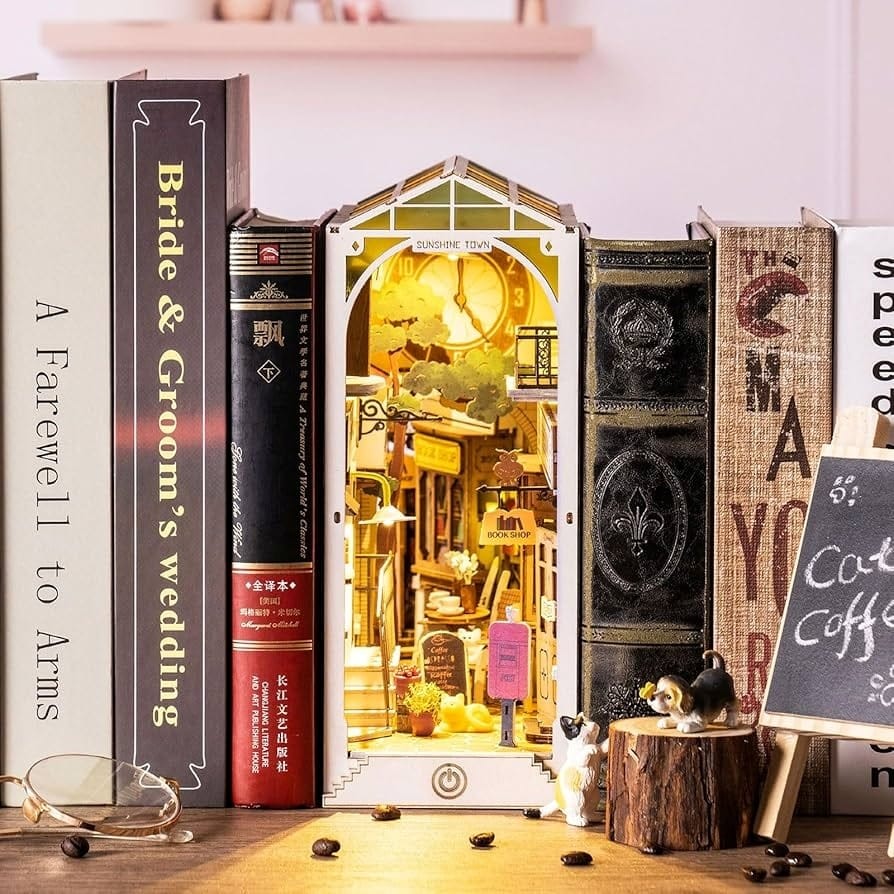 DIY BookNook Ville ensoleillée PASSE-TEMPS - Bricolages