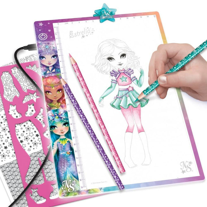 Nebulous Stars: Tablette lumineuse de designer de mode | Fashion Designer Light Pad (ML) PASSE-TEMPS - Nebulous Stars
