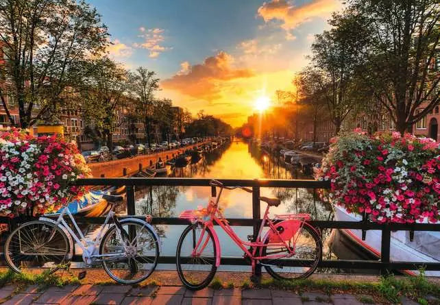 Sunset in Amsterdam (200 pcs XL) CASSE-TÊTE - 200 - 275 morceaux