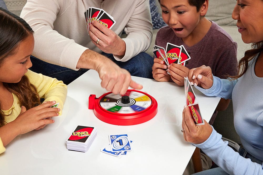 Mattel Games - Uno - Jeu de Cartes Famille - 7 ans et + - Jeux de Mattel Games - Uno - Jeu de Cartes Famille - 7 ans et + - Jeux de